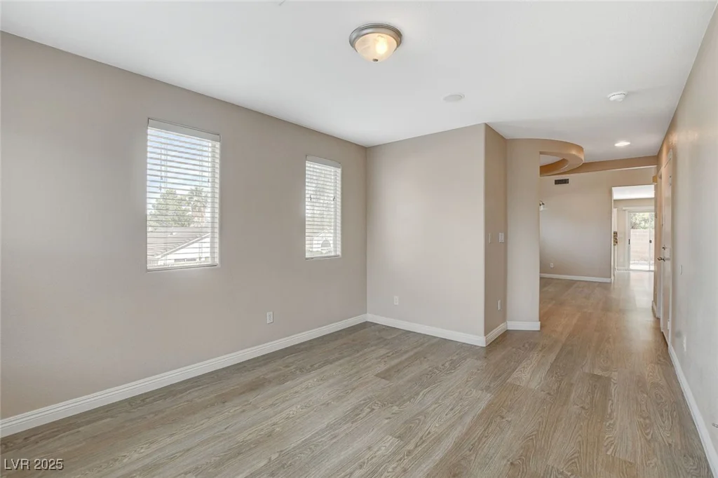 8307 Fort Hallock, Las Vegas, NV 89131