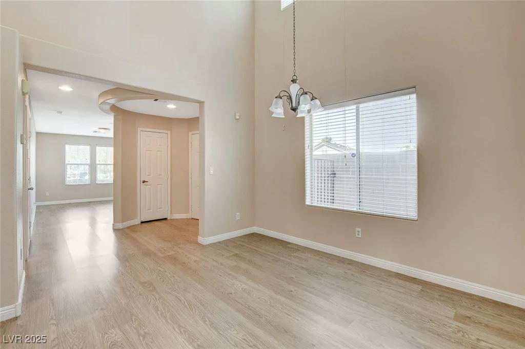 8307 Fort Hallock, Las Vegas, NV 89131