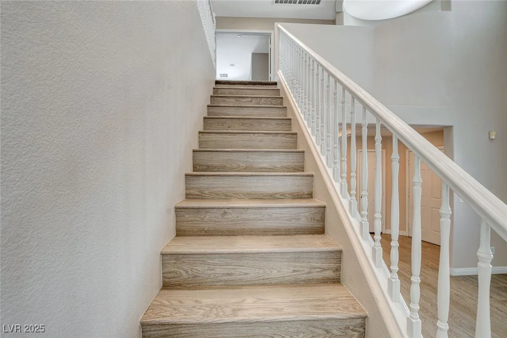 8307 Fort Hallock, Las Vegas, NV 89131