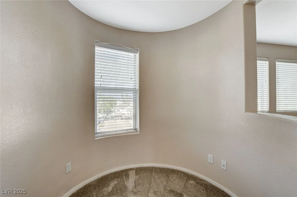 8307 Fort Hallock, Las Vegas, NV 89131