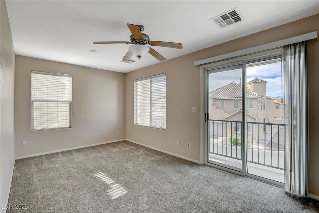 8307 Fort Hallock, Las Vegas, NV 89131