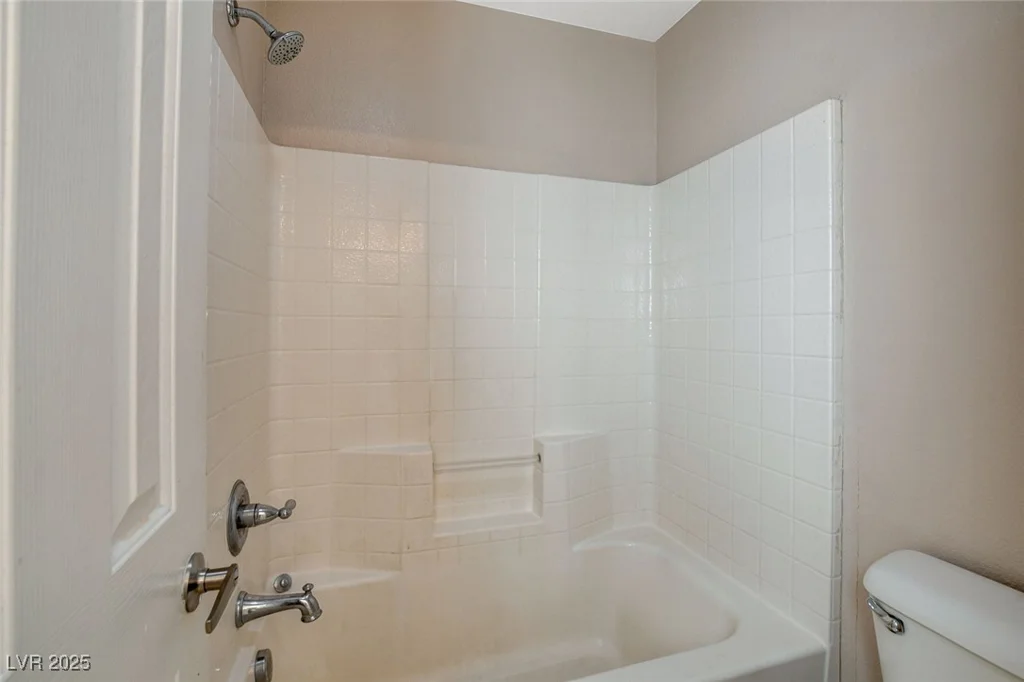 8307 Fort Hallock, Las Vegas, NV 89131