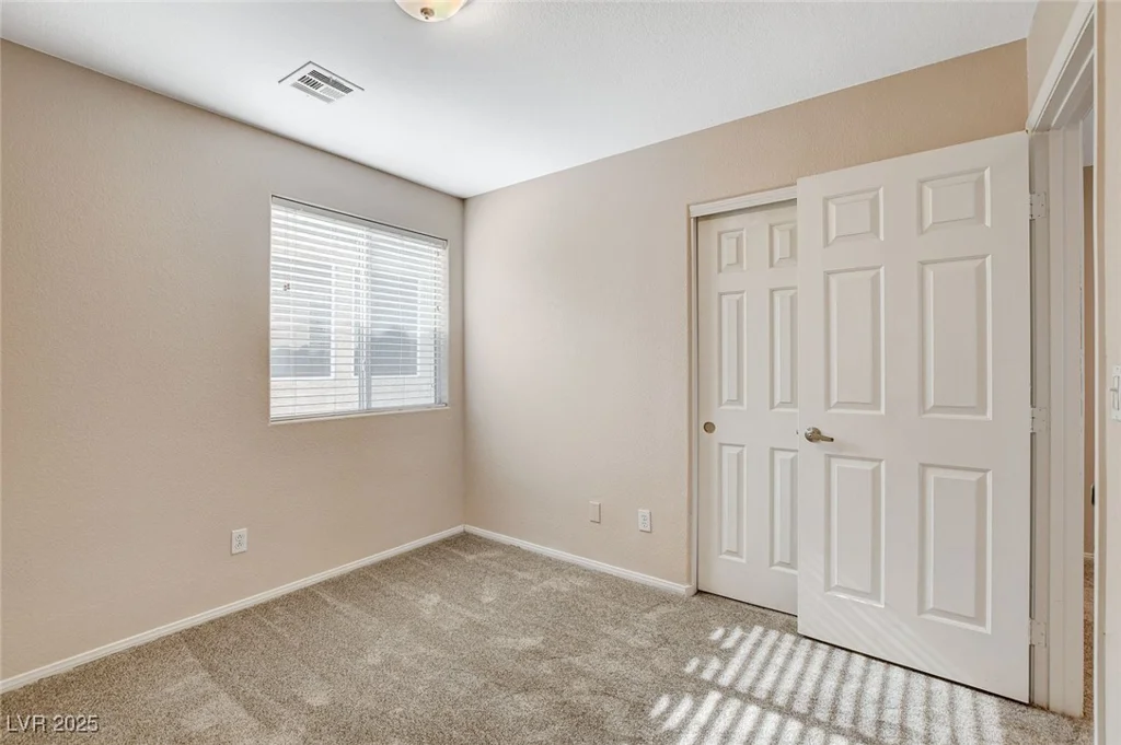 8307 Fort Hallock, Las Vegas, NV 89131
