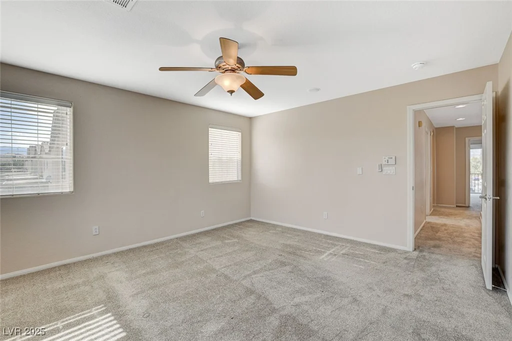 8307 Fort Hallock, Las Vegas, NV 89131