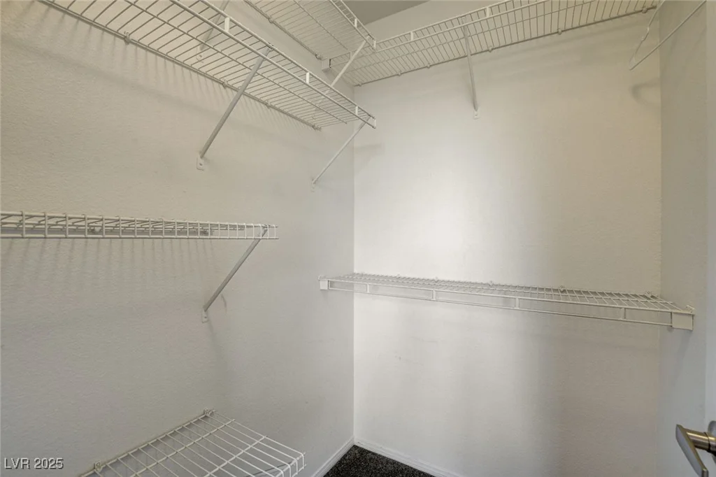 8307 Fort Hallock, Las Vegas, NV 89131