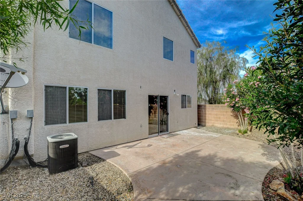 8307 Fort Hallock, Las Vegas, NV 89131