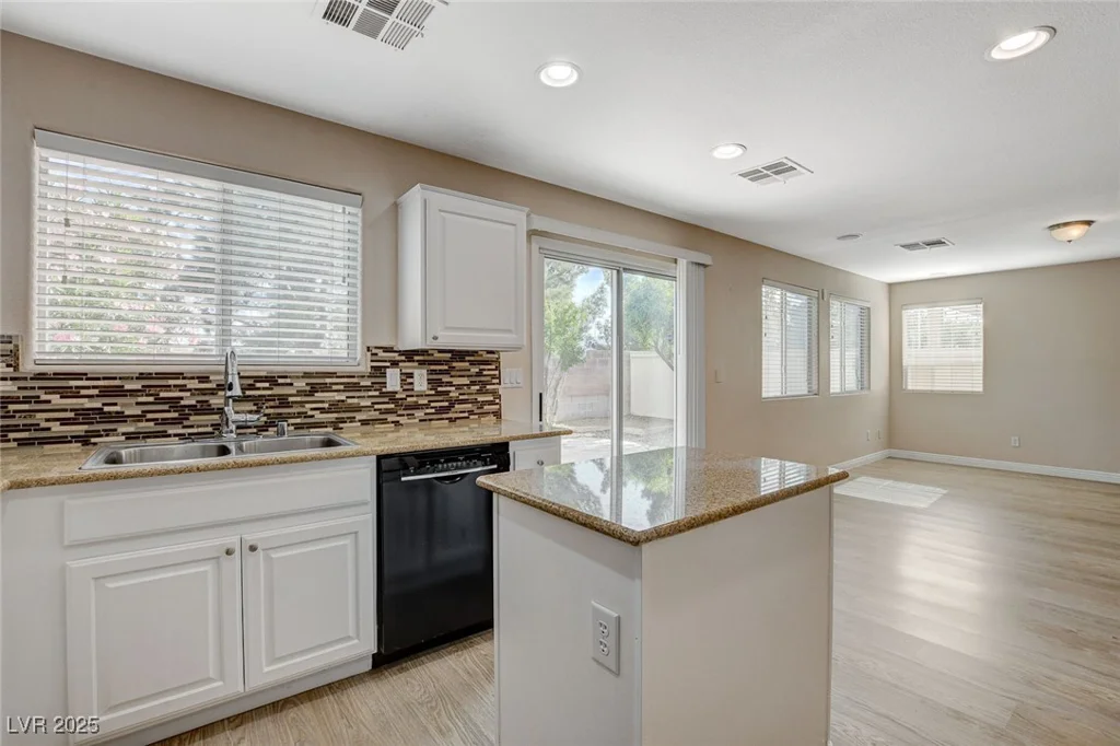 8307 Fort Hallock, Las Vegas, NV 89131