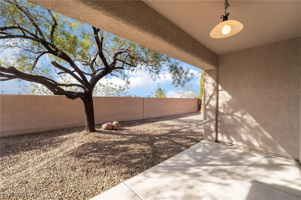 2365 Black River Falls, Henderson, NV 89044