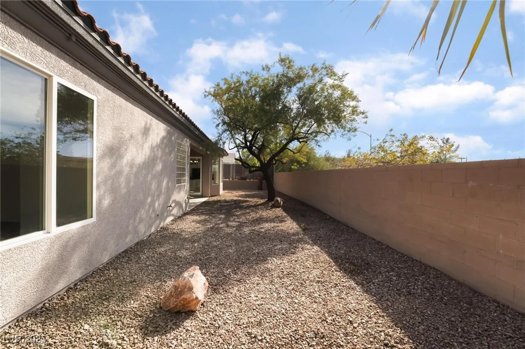 2365 Black River Falls, Henderson, NV 89044