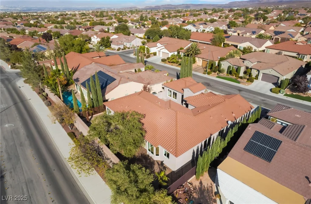 2365 Black River Falls, Henderson, NV 89044