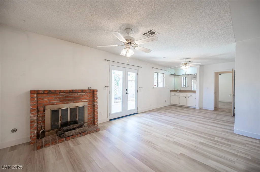 4409 Rosebank, Las Vegas, NV 89108