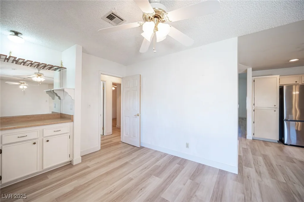 4409 Rosebank, Las Vegas, NV 89108
