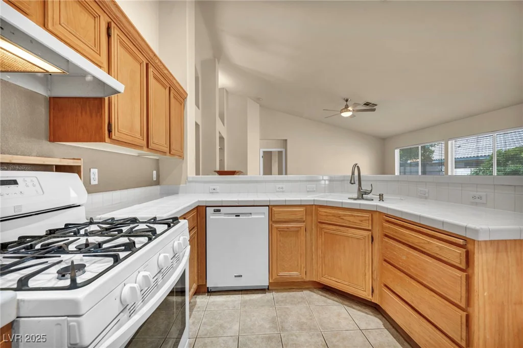 7824 Faith, Las Vegas, NV 89131