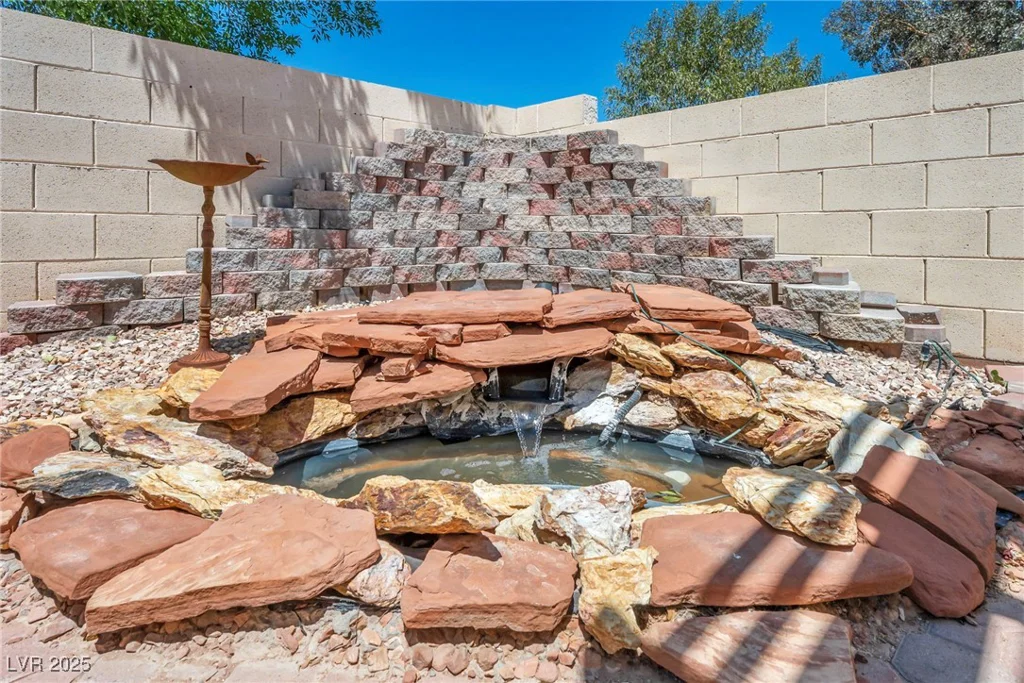 7824 Faith, Las Vegas, NV 89131