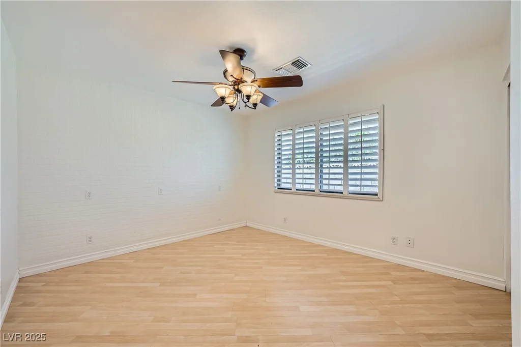 6315 Eldora, Las Vegas, NV 89146