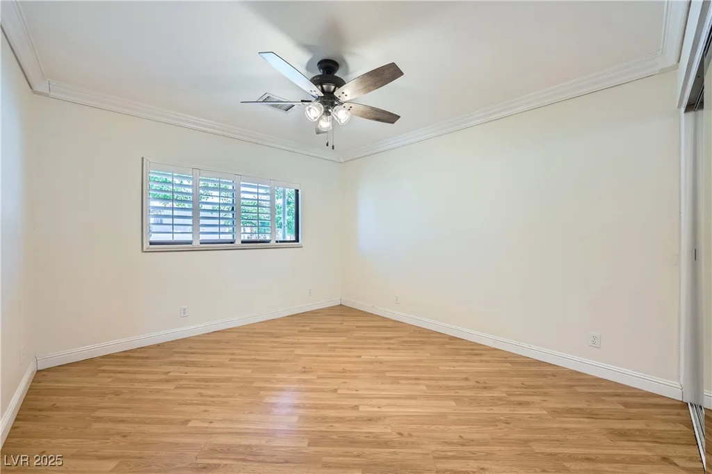 6315 Eldora, Las Vegas, NV 89146