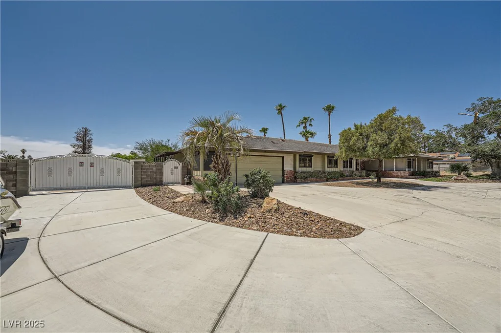 6315 Eldora, Las Vegas, NV 89146