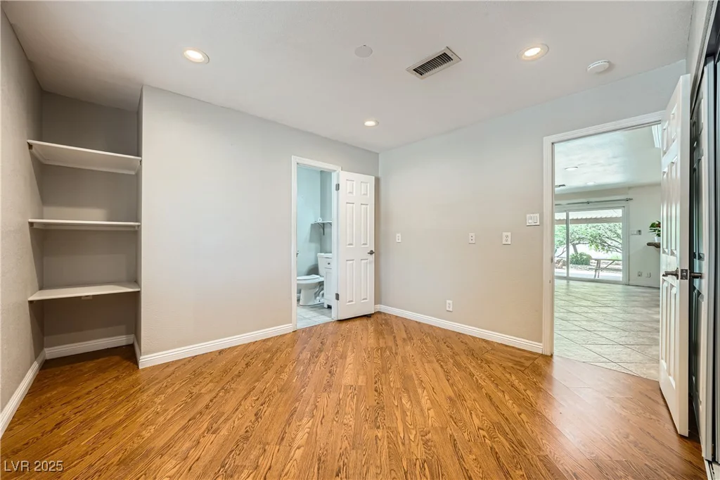 6315 Eldora, Las Vegas, NV 89146