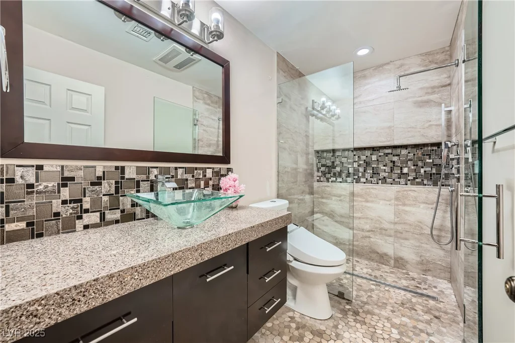6315 Eldora, Las Vegas, NV 89146