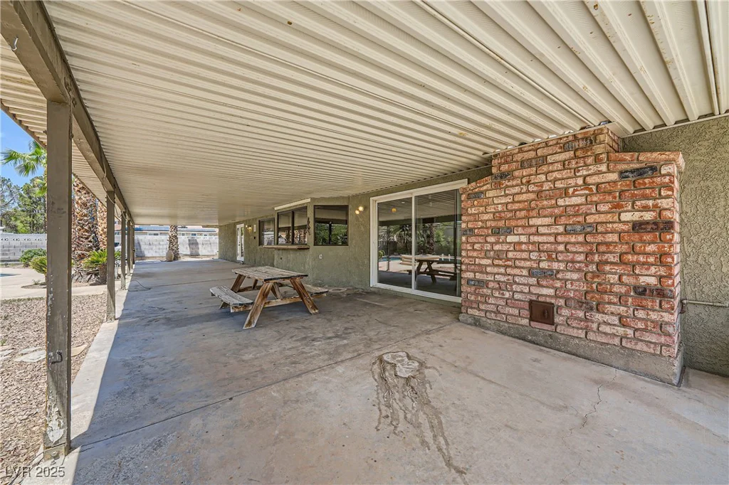 6315 Eldora, Las Vegas, NV 89146
