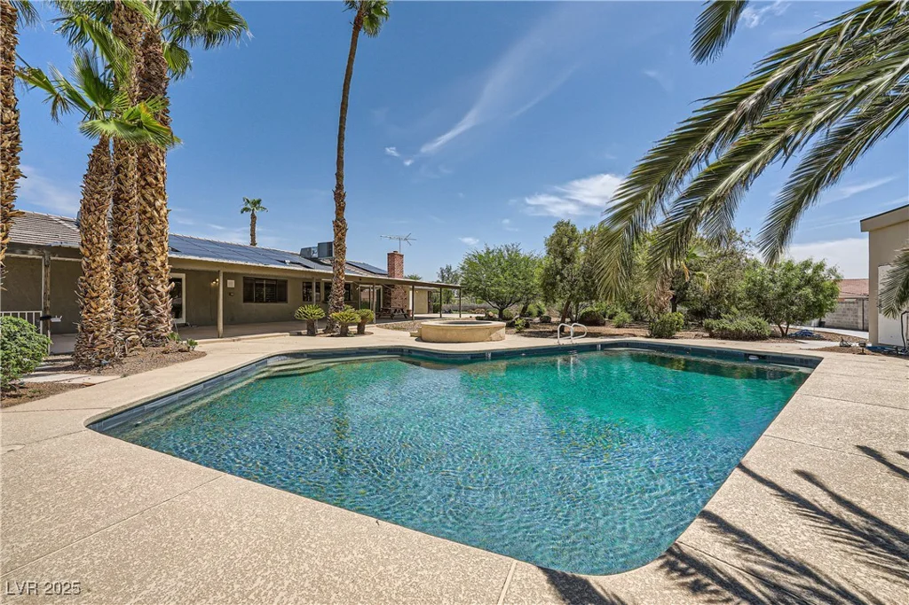 6315 Eldora, Las Vegas, NV 89146