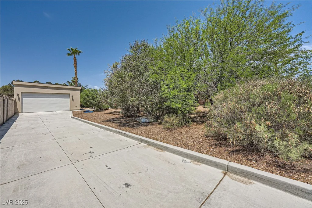 6315 Eldora, Las Vegas, NV 89146