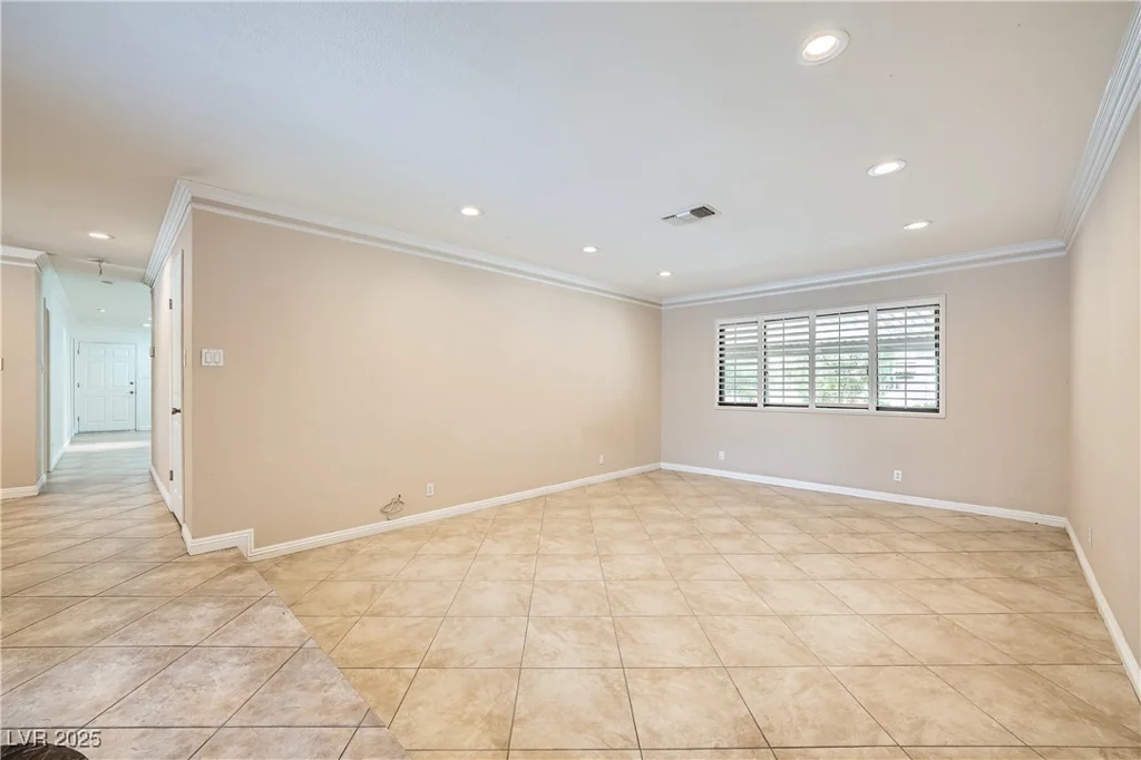 6315 Eldora, Las Vegas, NV 89146