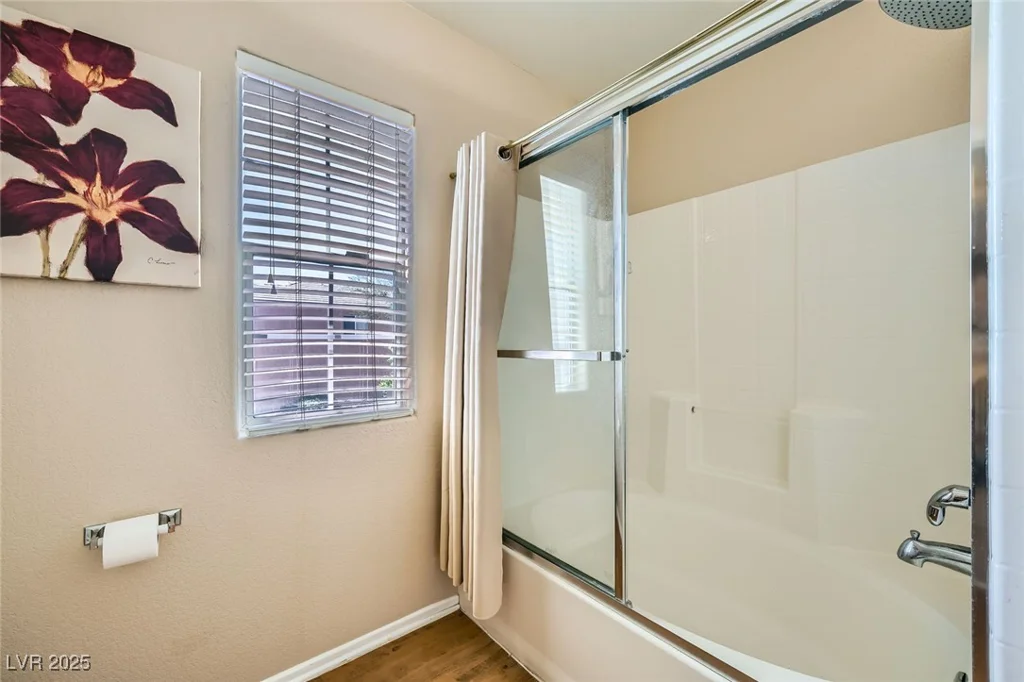 10456 Prairie Schooner, Las Vegas, NV 89129