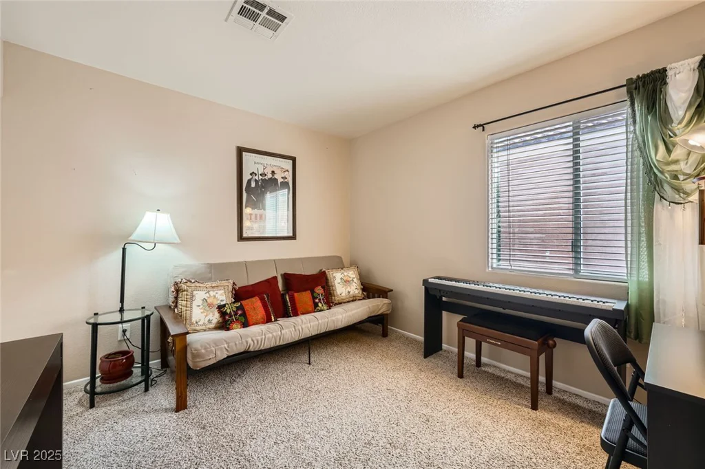10456 Prairie Schooner, Las Vegas, NV 89129