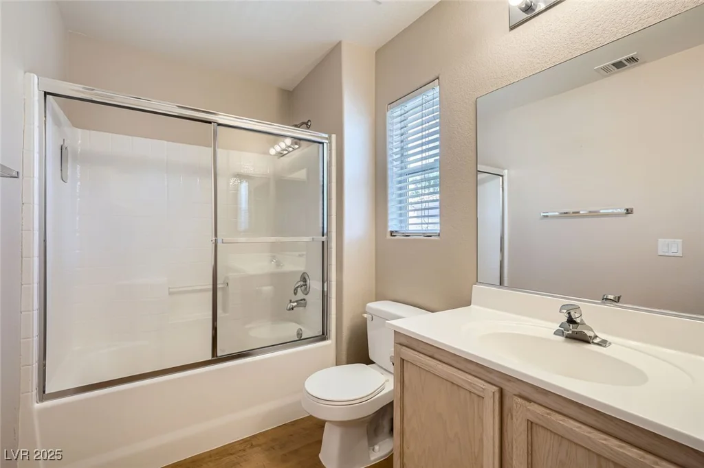 10456 Prairie Schooner, Las Vegas, NV 89129