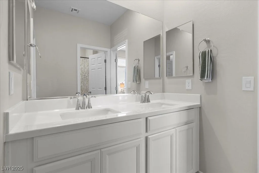 4030 Midnight Crest, North Las Vegas, NV 89031