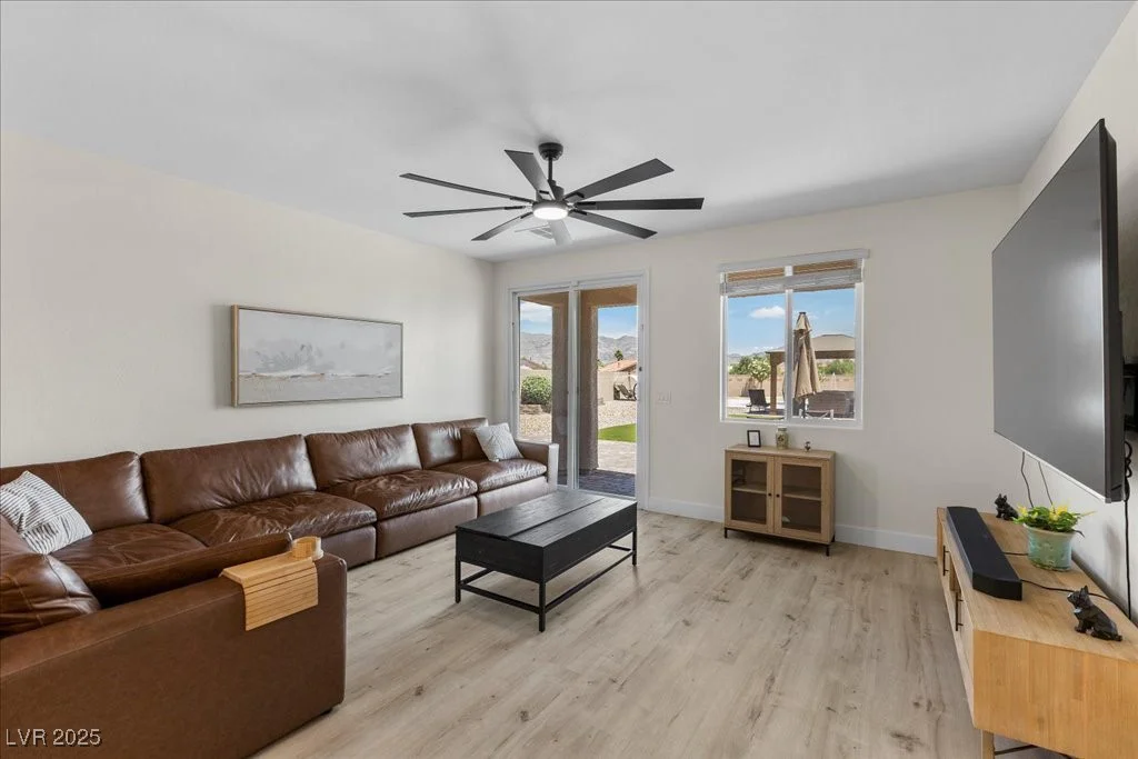 4030 Midnight Crest, North Las Vegas, NV 89031