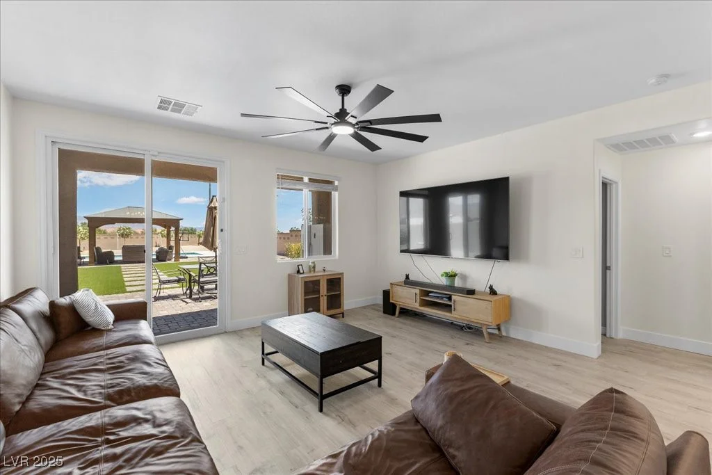 4030 Midnight Crest, North Las Vegas, NV 89031