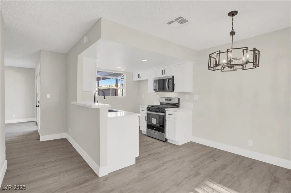417 Lamb, Las Vegas, NV 89110