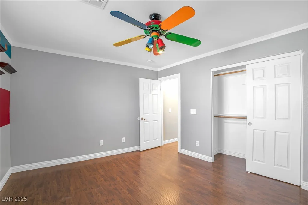 4562 Sparwood, Las Vegas, NV 89147
