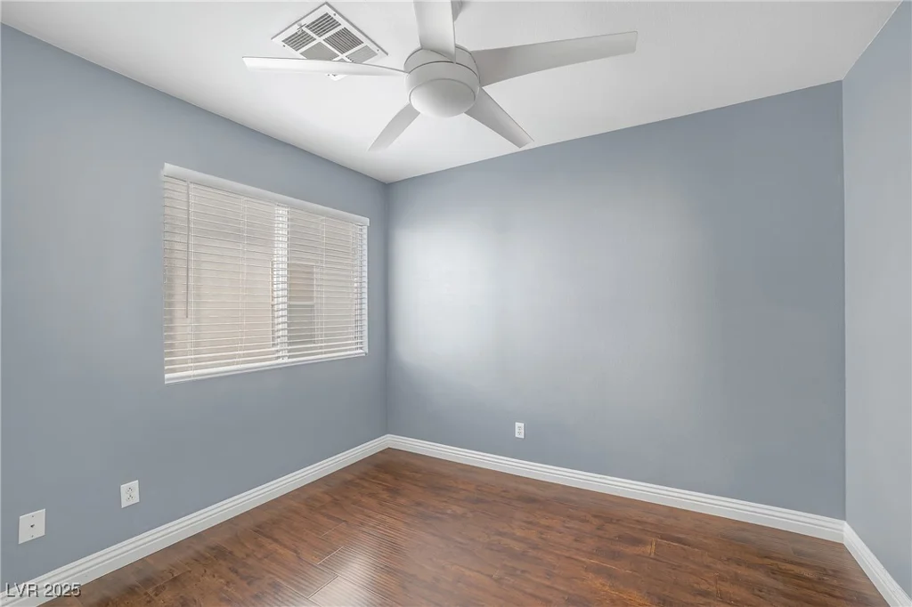4562 Sparwood, Las Vegas, NV 89147