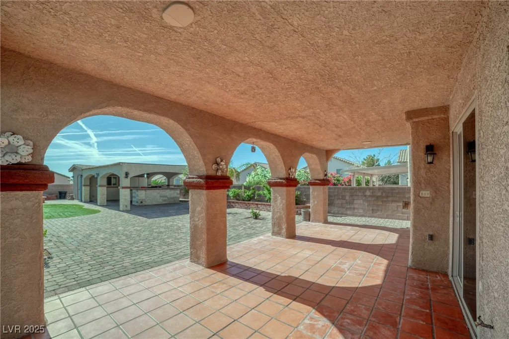 4562 Sparwood, Las Vegas, NV 89147