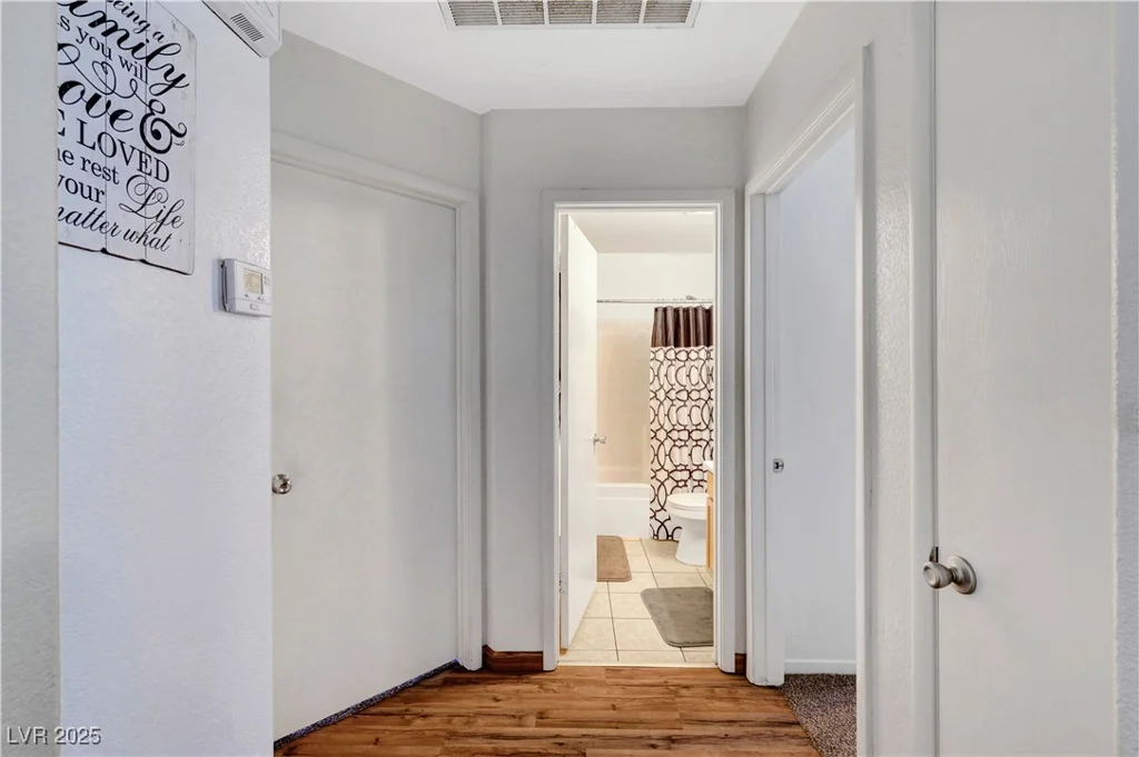 5236 Krista Alethea, North Las Vegas, NV 89031