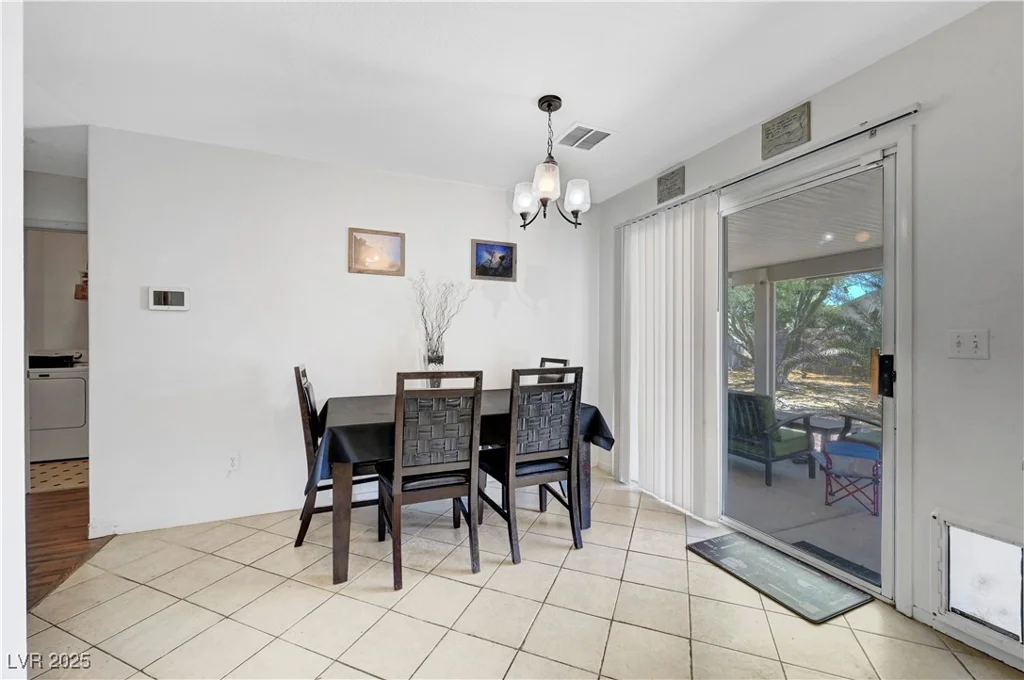 5236 Krista Alethea, North Las Vegas, NV 89031