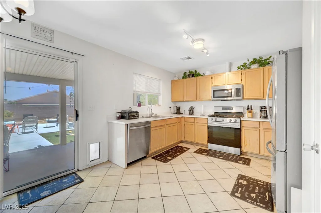 5236 Krista Alethea, North Las Vegas, NV 89031