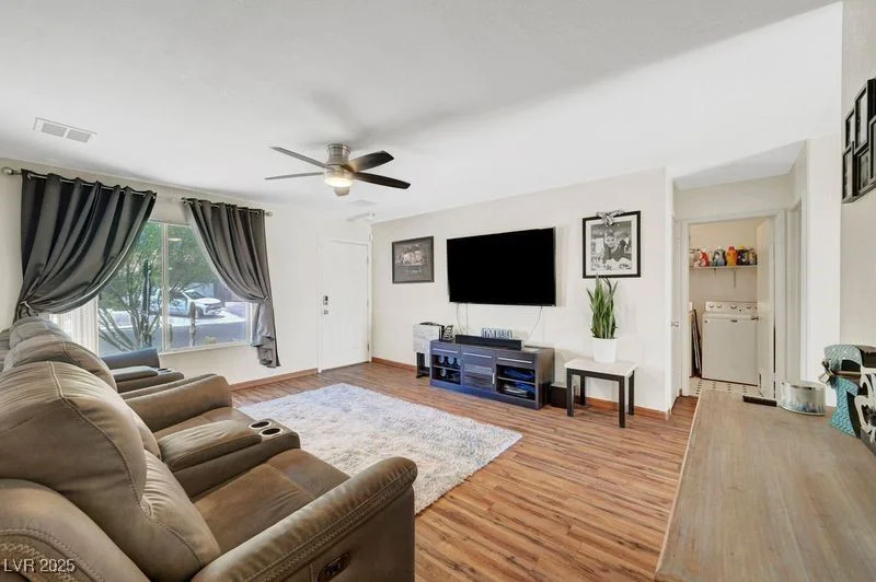 5236 Krista Alethea, North Las Vegas, NV 89031