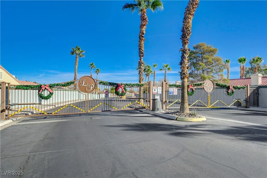 5236 Krista Alethea, North Las Vegas, NV 89031
