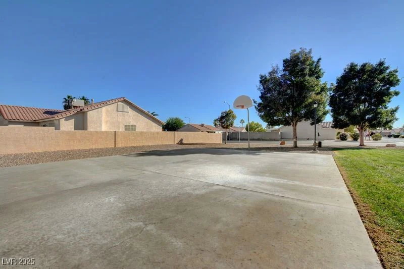 5236 Krista Alethea, North Las Vegas, NV 89031