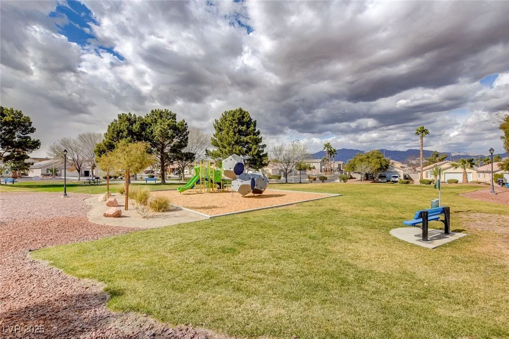 5236 Krista Alethea, North Las Vegas, NV 89031