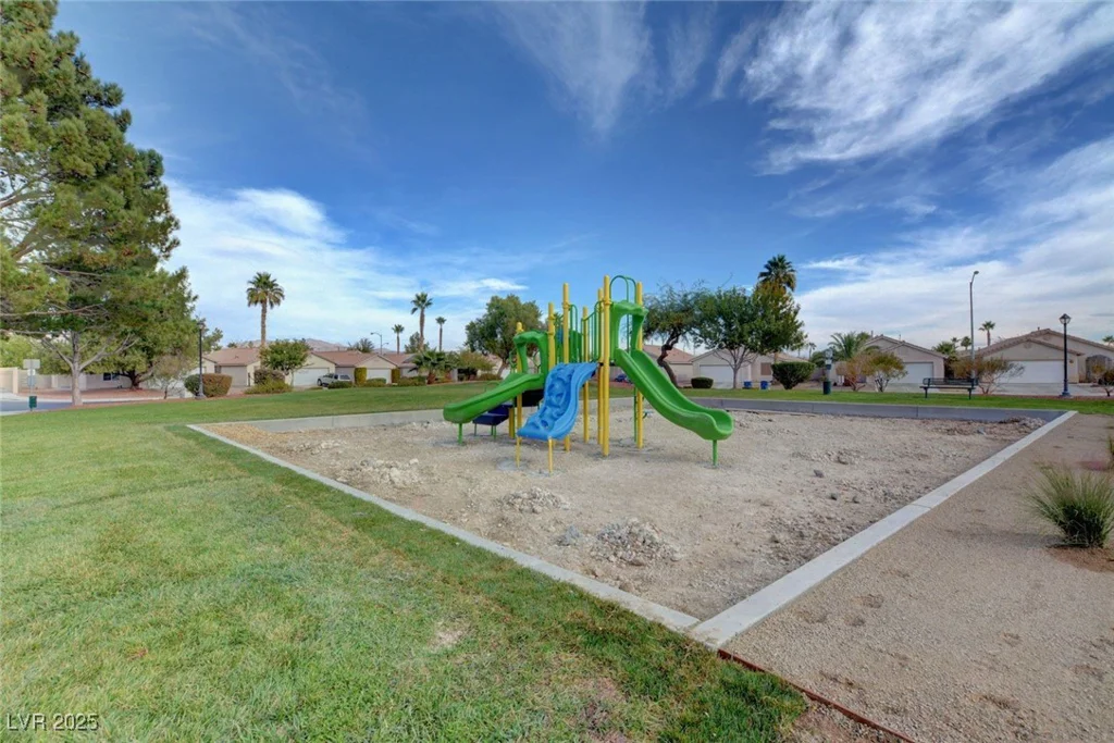 5236 Krista Alethea, North Las Vegas, NV 89031