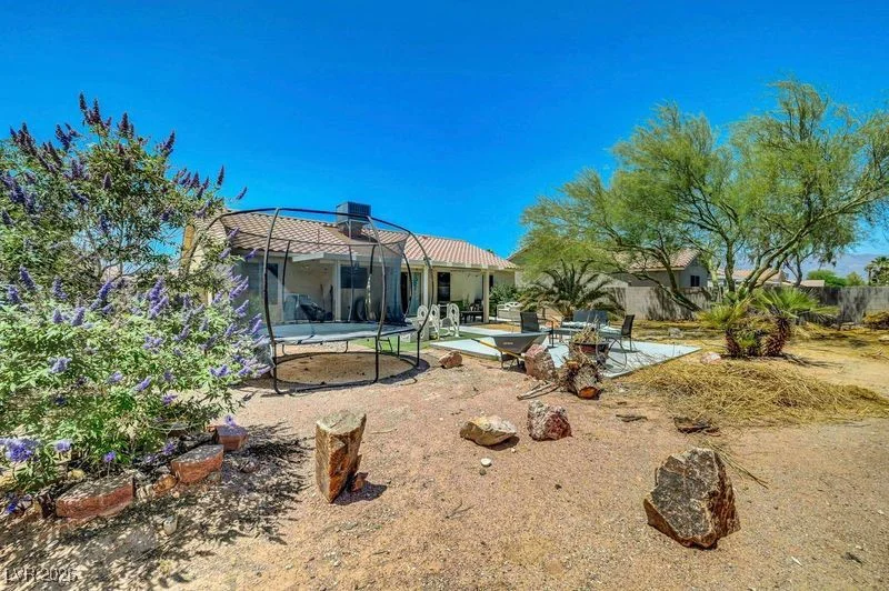 5236 Krista Alethea, North Las Vegas, NV 89031