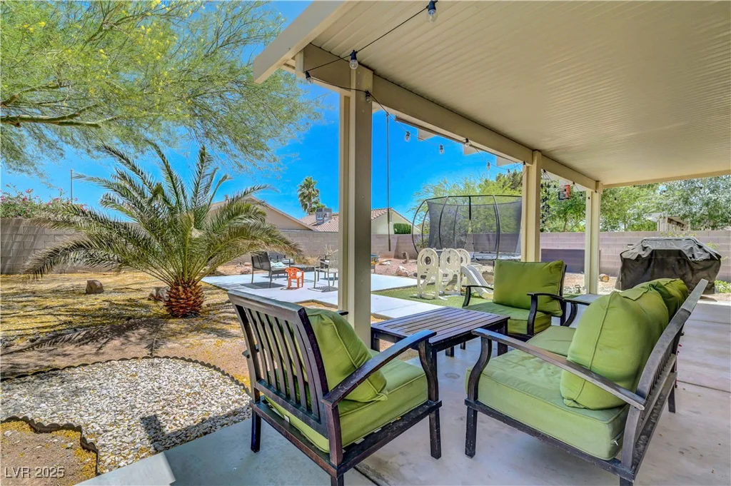 5236 Krista Alethea, North Las Vegas, NV 89031