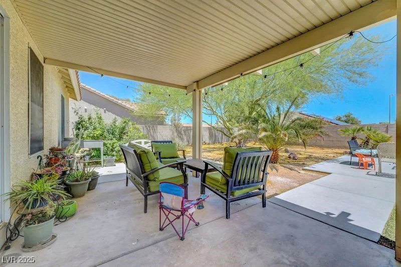 5236 Krista Alethea, North Las Vegas, NV 89031