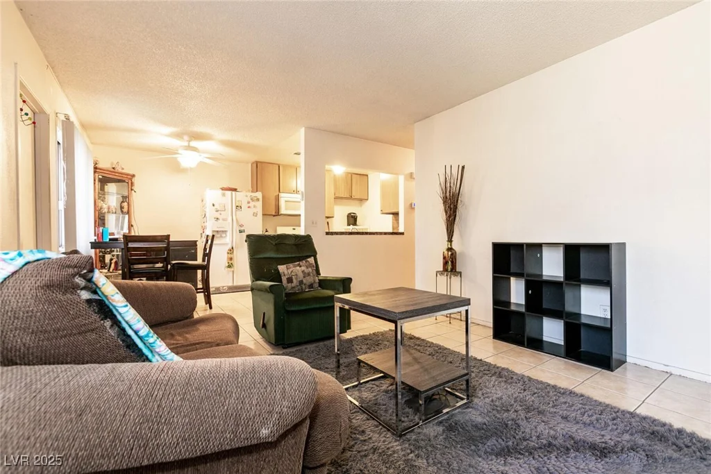 3890 Lancome, Las Vegas, NV 89115