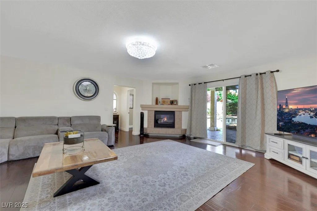 8224 Fawn Meadow, Las Vegas, NV 89149